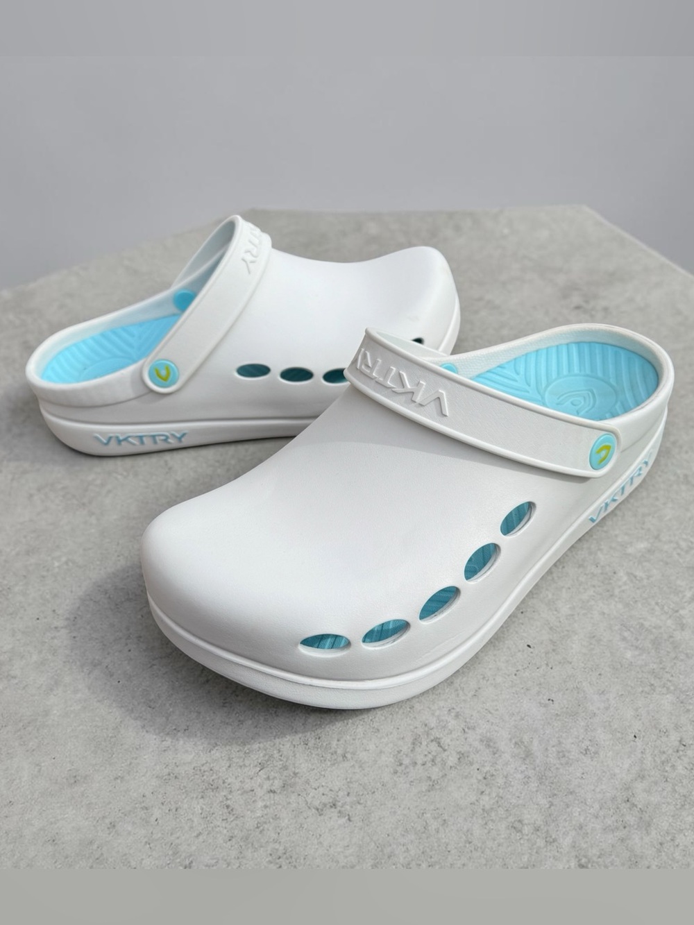 Performance Recovery Clogs Cushioned Stability Rocker Comfort Deep Heel Cup sz 9